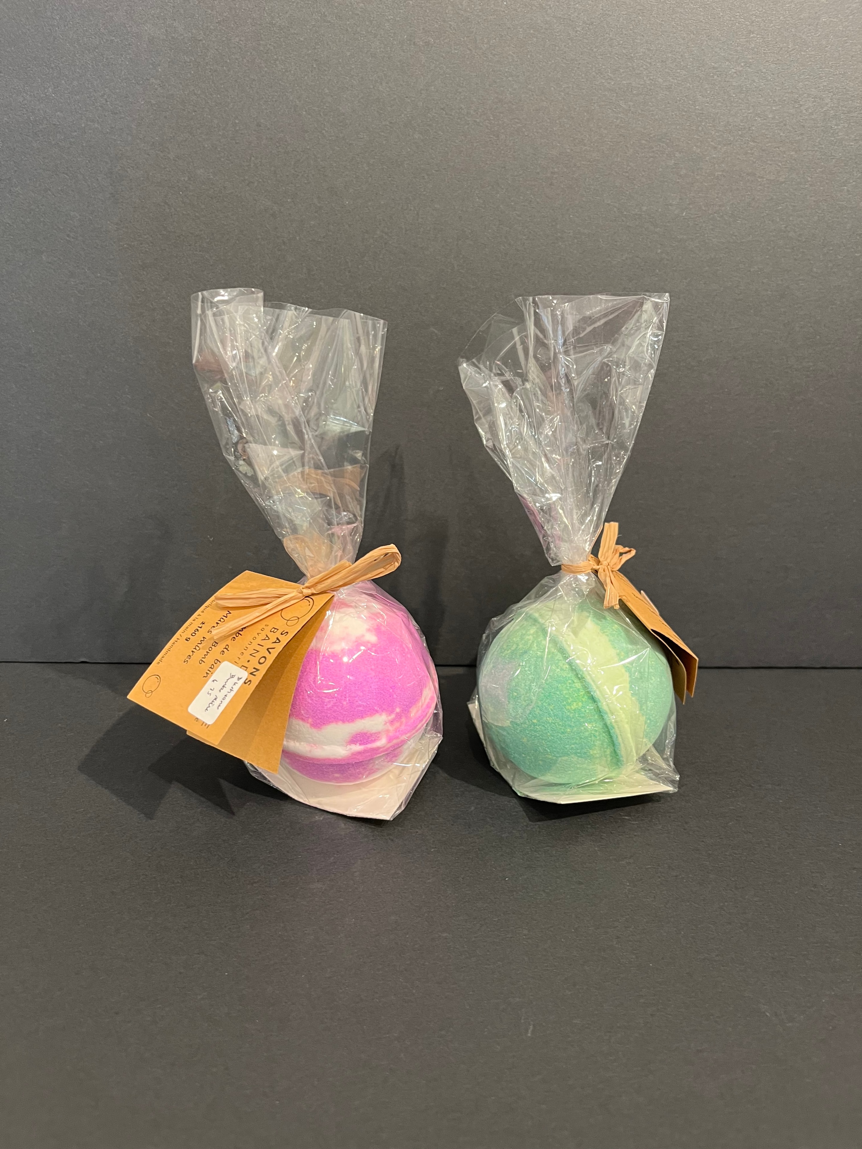 Bombes de bain colorées d’Isabelle Duchesne