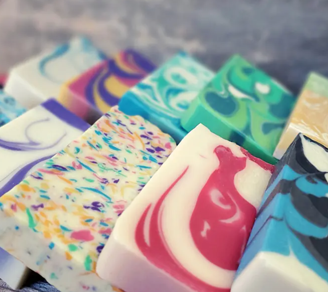 Savons artisanaux colorés d’Isabelle Duchesne